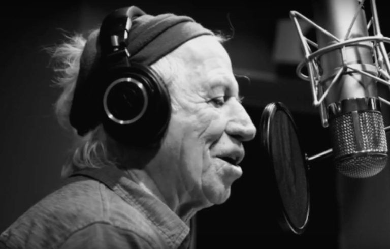 Keith Richards Performs "I'm Waiting For The Man": A New Tribute to Lou Reed