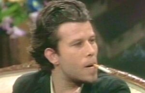 Martin Mull (RIP) Satirically Interviews a Young Tom Waits on Fernwood 2 Night (1977)