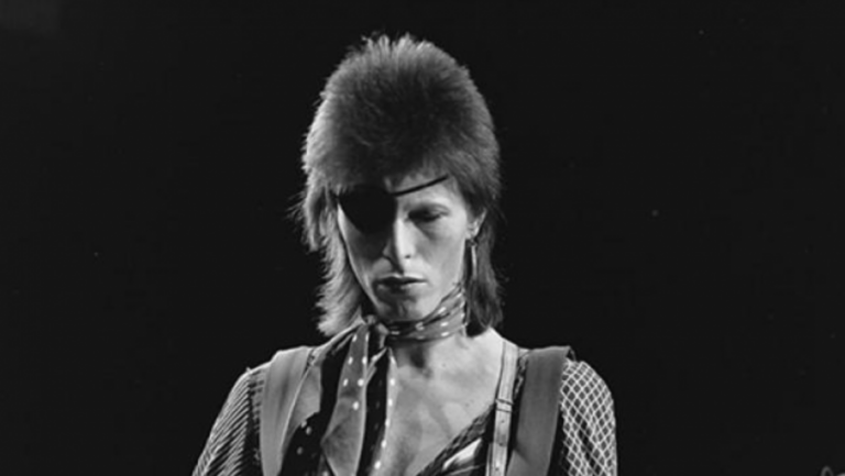 David Bowie's 100 Must Read Books