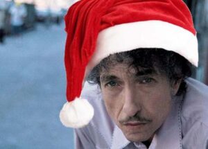 Bob Dylan Reads "'Twas the Night Before Christmas" On His Holiday Radio Show (2006)