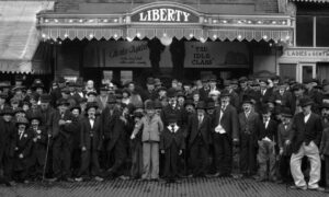 When Charlie Chaplin Entered a Chaplin Look-Alike Contest & Came in 20th Place